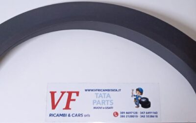 PER INDICA – INDIGO – (tutte le versioni) : PARAFANGO ANTERIORE SX – PROFILO IN PLASTICA – COD-N0059-11C
