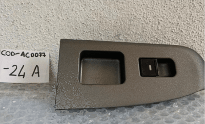 PER TATA VISTA : PULSANTIERA ALZAVETRO ANT DX - COD-AC0077-24A-TRV231 NOS